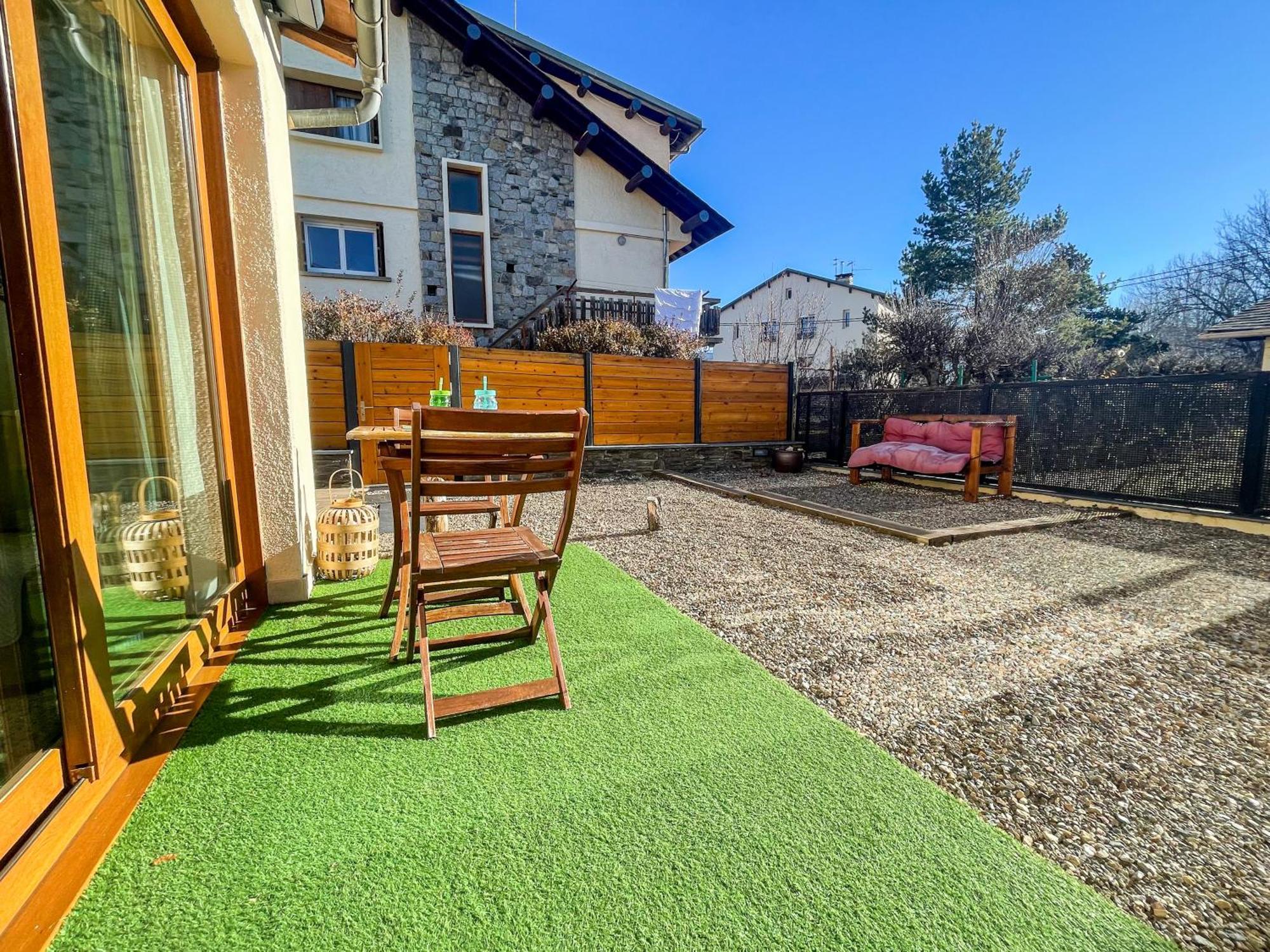 Vila Bonita Casa. Gran Jardin. Con Wifi. Bourg-Madame Exteriér fotografie
