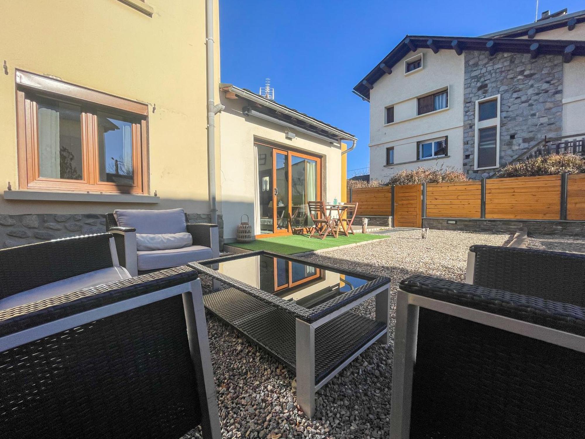 Vila Bonita Casa. Gran Jardin. Con Wifi. Bourg-Madame Exteriér fotografie