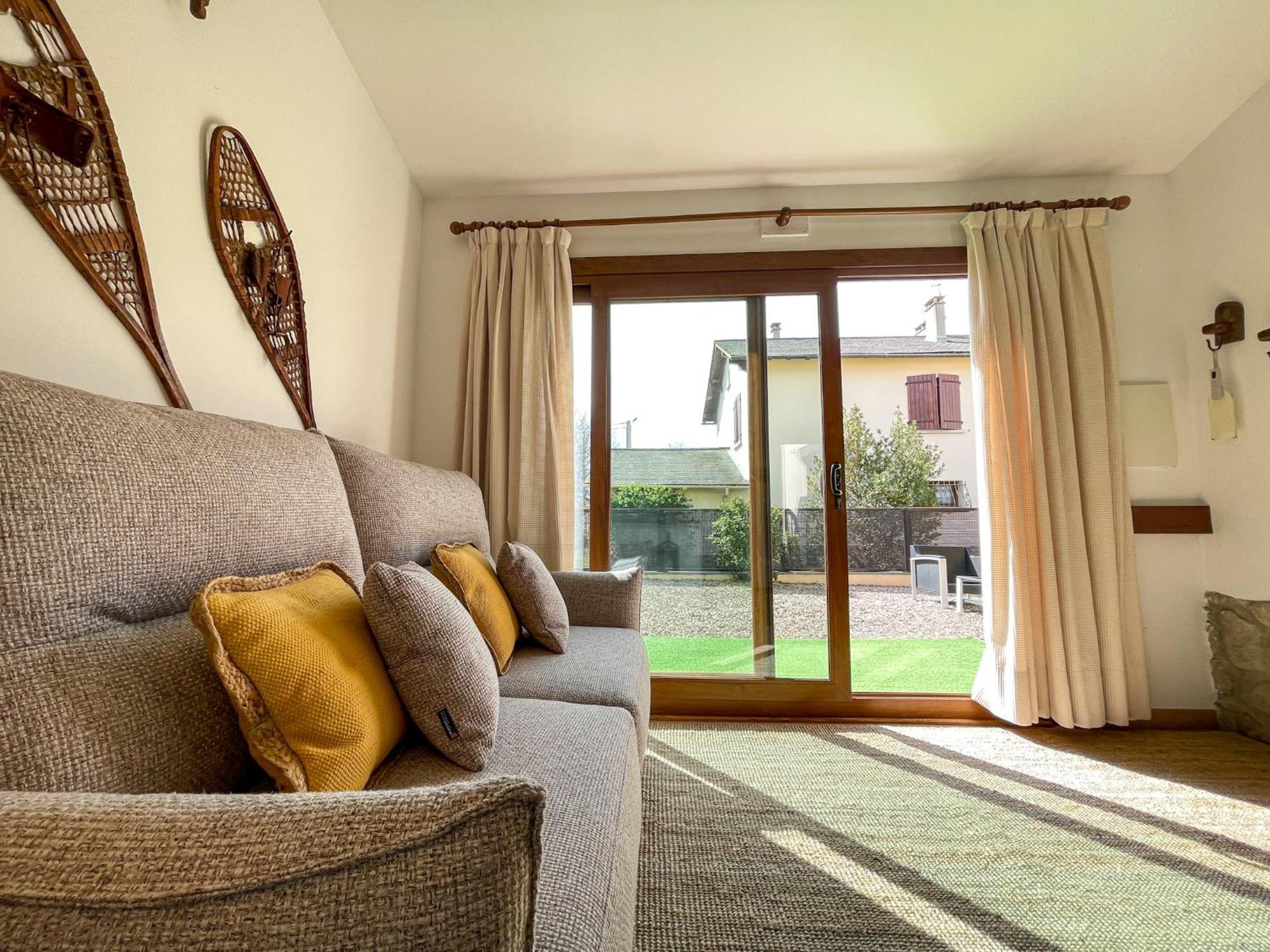 Vila Bonita Casa. Gran Jardin. Con Wifi. Bourg-Madame Exteriér fotografie